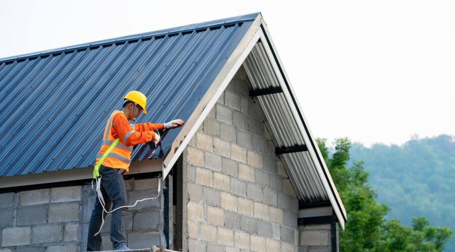 Professional metal roof installation in Manhasset, NY